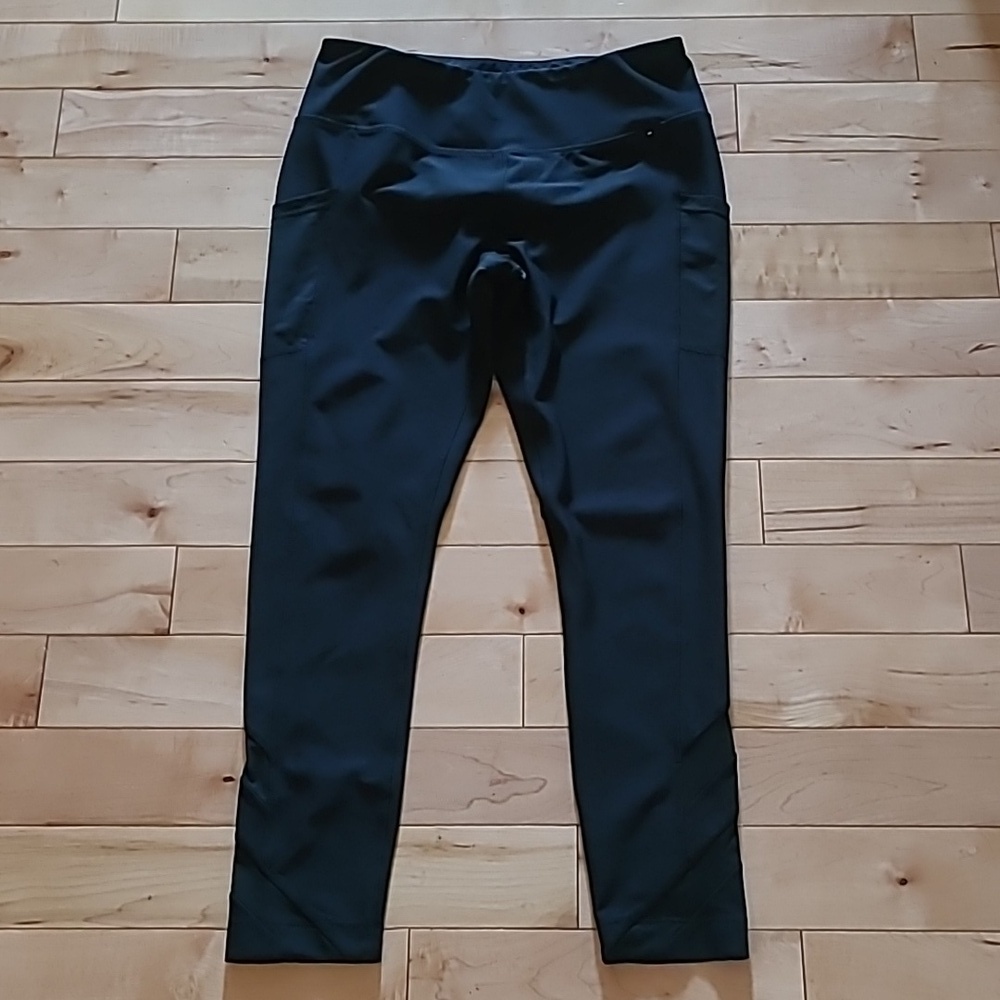 Mondetta women's large 7/8 black tights